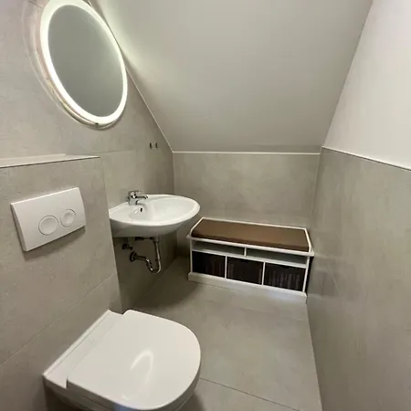 3 Sz - Lichtenberg Apartment
